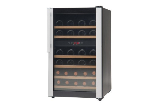 Vestfrost W 32 - Chladicí skříň vhodná pro chlazení vína
